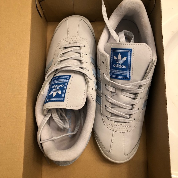 Adidas grey and blue sneakers - Picture 3 of 5